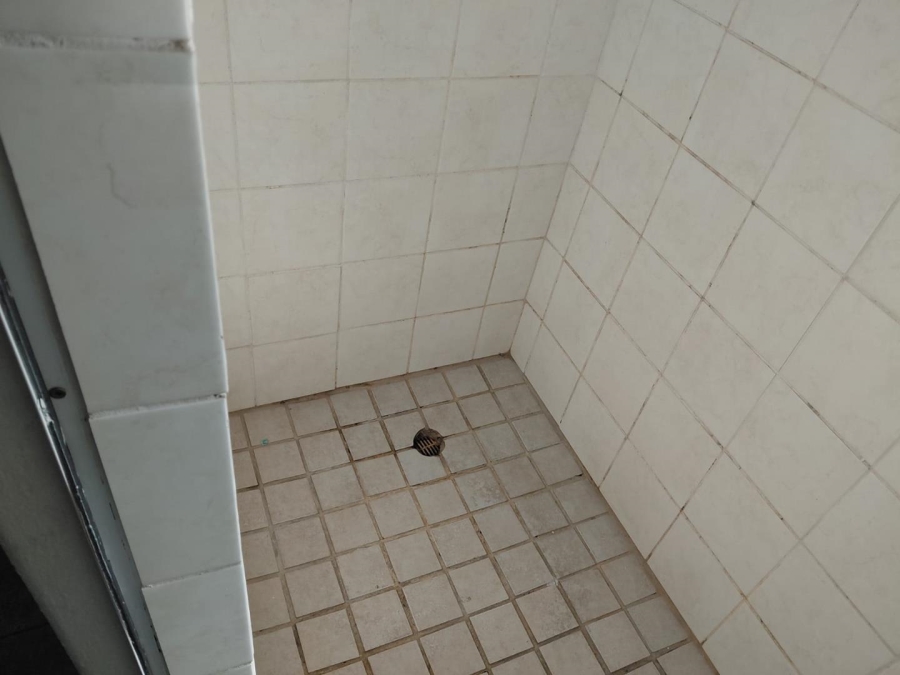 To Let 1 Bedroom Property for Rent in Monte Vista Western Cape